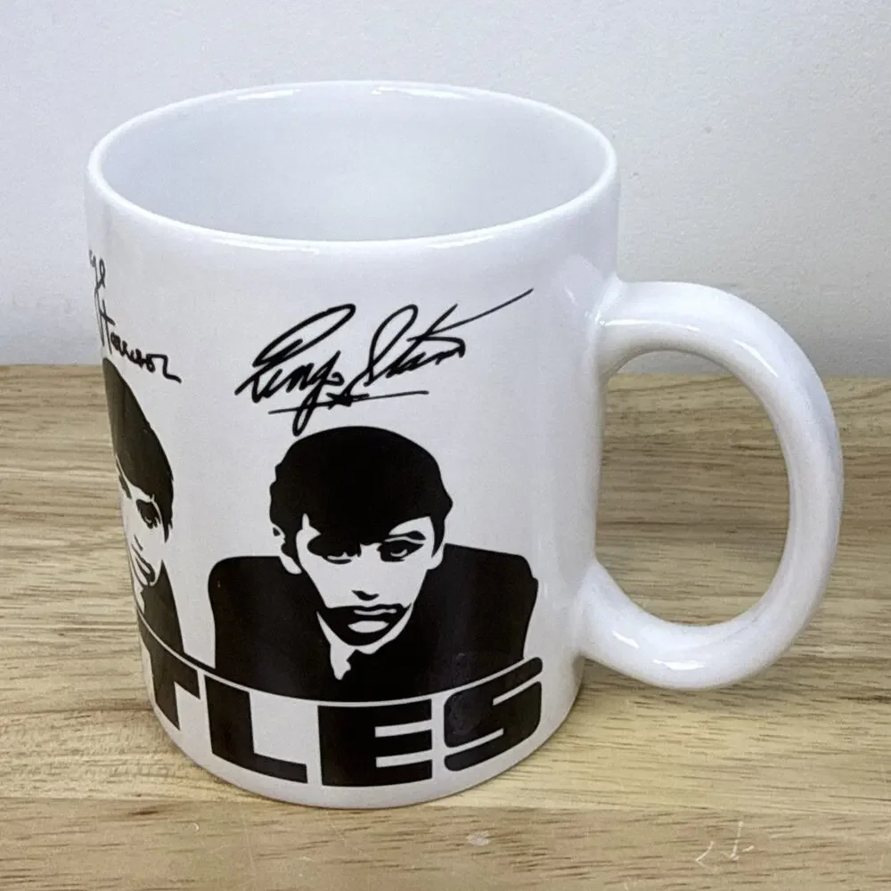 The Beatles Collectors Memorabilia 2009 Portrait & Signatures Mug